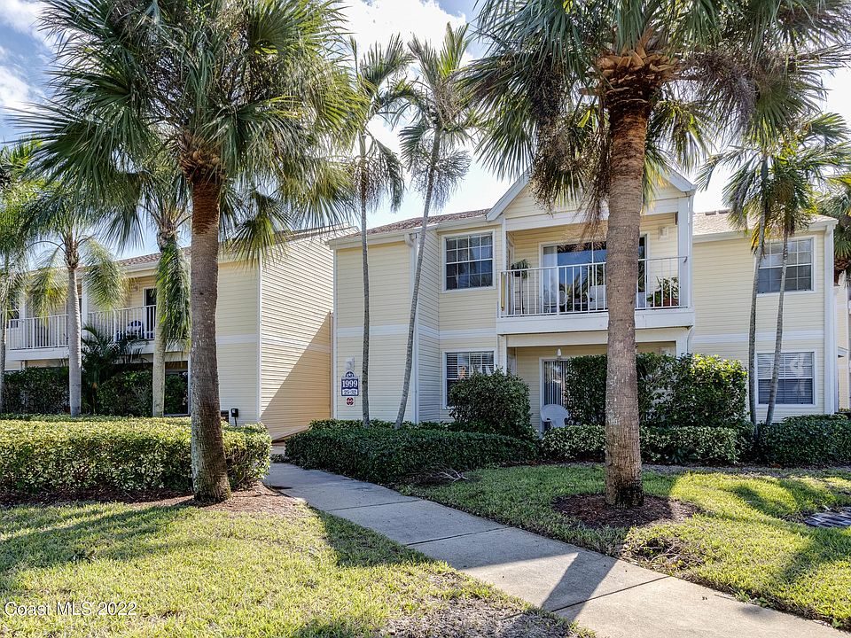 1st image of 1999 Island Club Dr APT 31