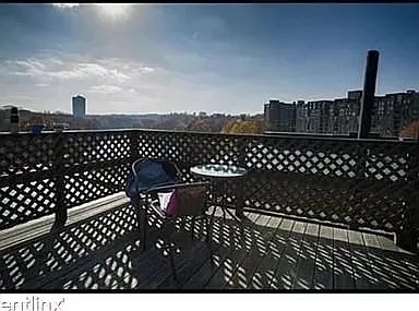 11 Jamaicaway Ct — Photo 14