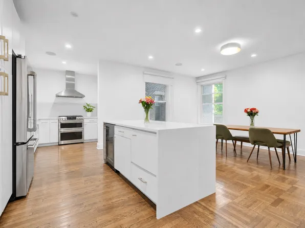 1075 Grand Concourse image 1 of 13