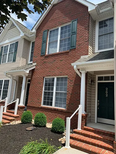 262 Sheliah Ct Photo 1