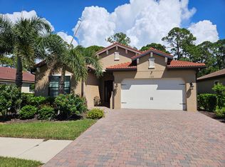 1020 Bradberry Dr, Nokomis, FL 34275