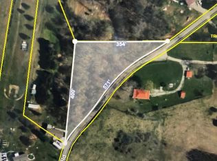 Doug Luna Rd, Sparta, TN 38583