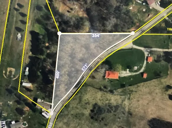 Doug Luna Rd, Sparta, TN 38583