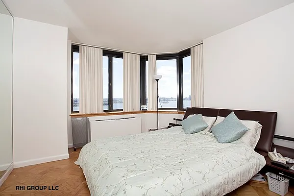 Rented by RHI Group | media 39