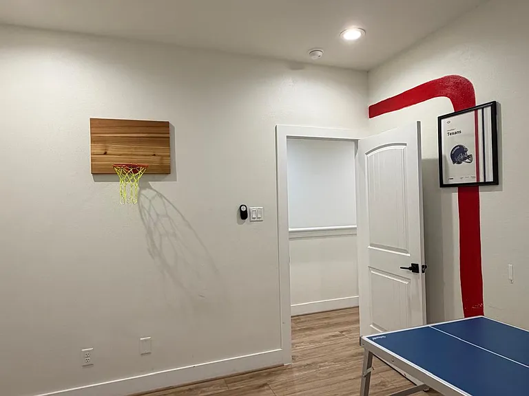 3321 McGowen St — Photo 44