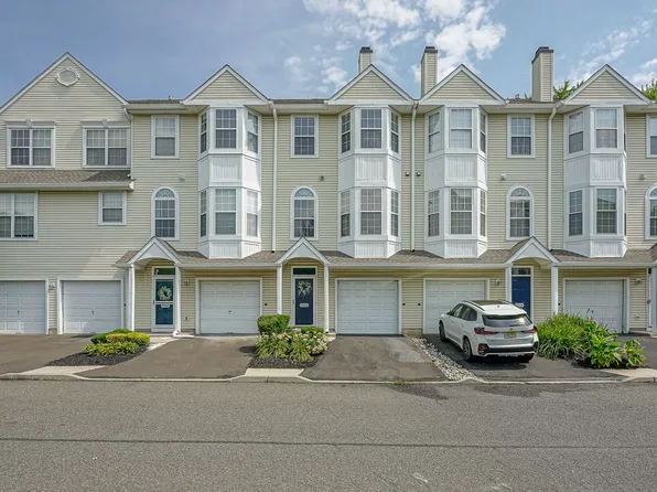 7503 Juniper Ln #A, Palmyra, NJ 08065