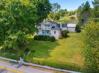 19 Mount Hermon Rd, Middlebrook, VA 24459