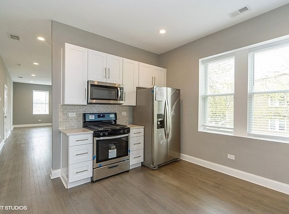 4th image of 1301 S 51st Ave #2F