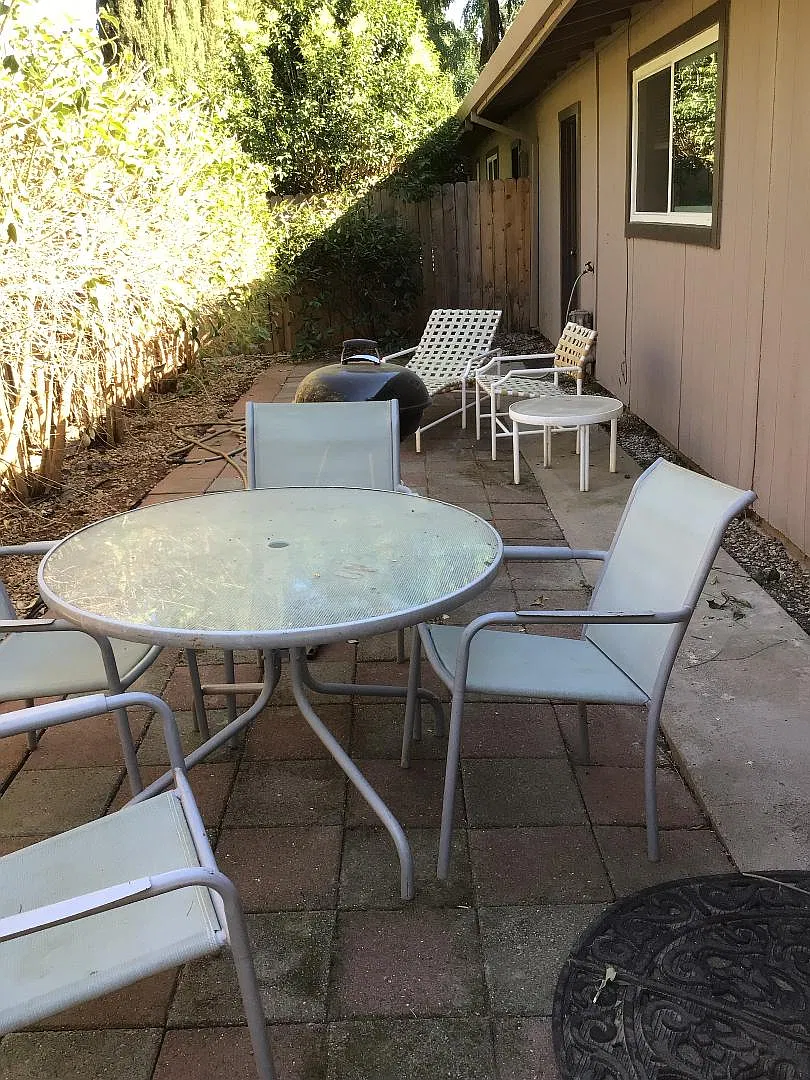 2 bed, 800 sqft, $1,850 — Photo 3