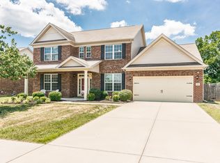 1052 Addington Rd, Hendersonville, TN 37075