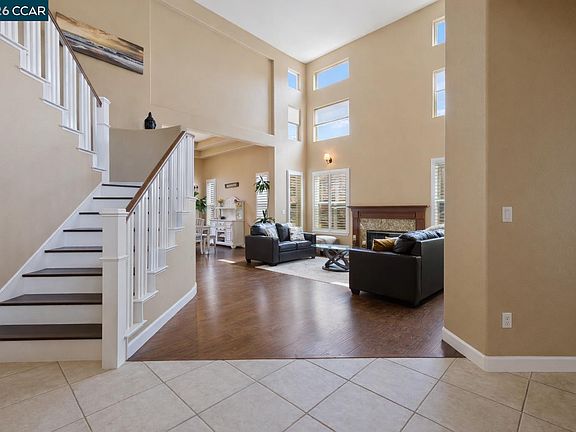 2nd image of 5375 Fernbank Dr