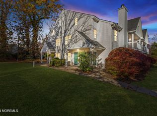 6 Juneau Ct, Tinton Falls, NJ 07712