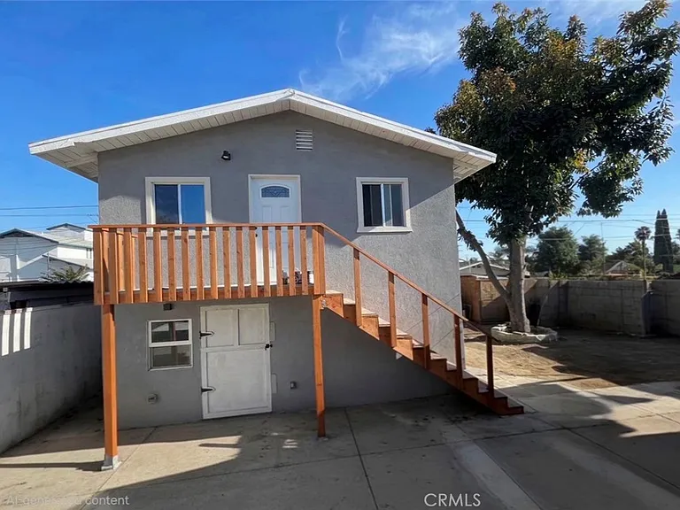 3758 Dozier St — Photo 1