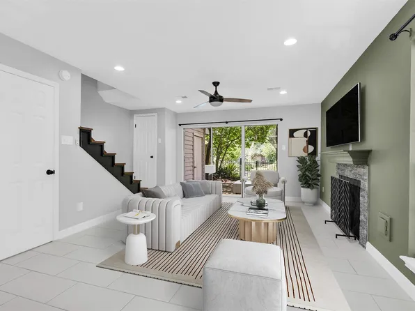 2030 Plantation Dr APT E4, Conroe, TX 77301