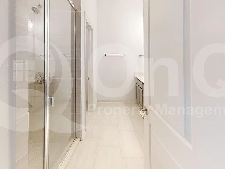 1401 Bonsmara Dr — Photo 18