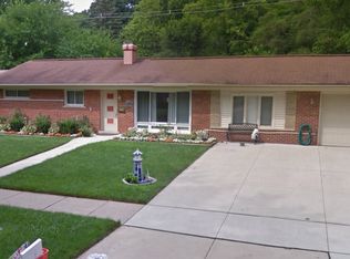 18319 Whitby St, Livonia, MI 48152