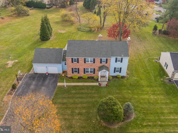 75 Hargrave Ln, Media, PA 19063