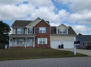 35 Wessex Ct, Cameron, NC 28326