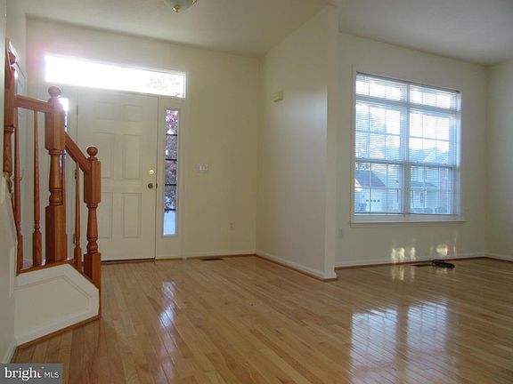 3rd image of 21551 Searfoss Ct