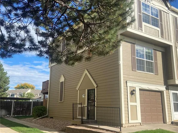 1811 S Quebec Way #90, Denver, CO 80231
