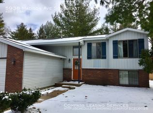 5938 Madison Ave SE, Kentwood, MI 49548