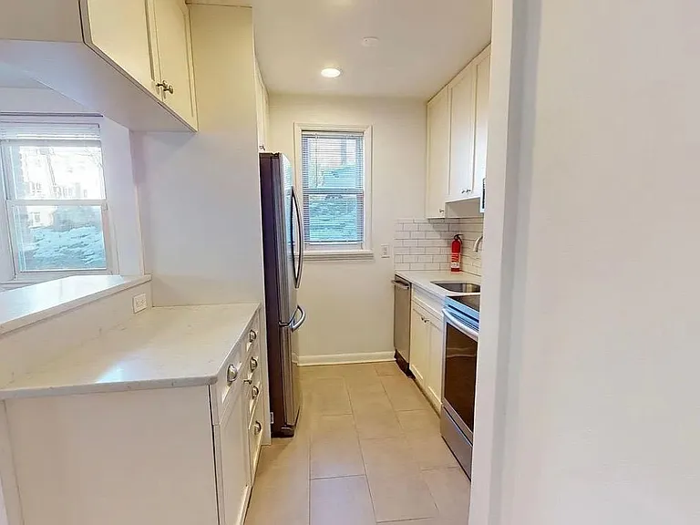 4000 Beecher St NW #101 — Photo 5
