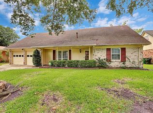 9542 Fairdale Ln, Houston, TX 77063