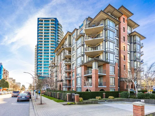 1551 Foster St #103, White Rock, BC V4B 5M1