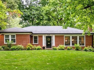 1141 North Dr, Saint Louis, MO 63122