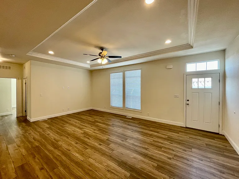 3595 Santa Fe Ave #227 — Photo 20