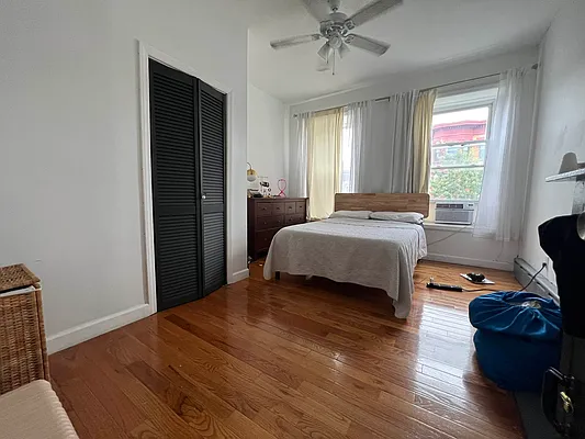 Rented by null | media 11