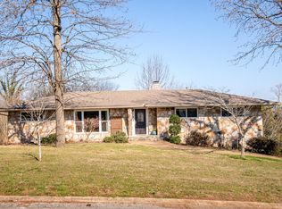 819 Brynwood Dr, Chattanooga, TN 37415
