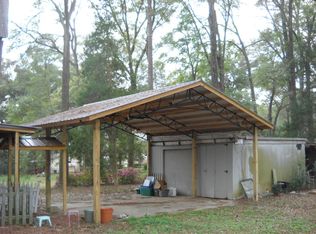 2091 Cemetery Ave, Sneads, FL 32460