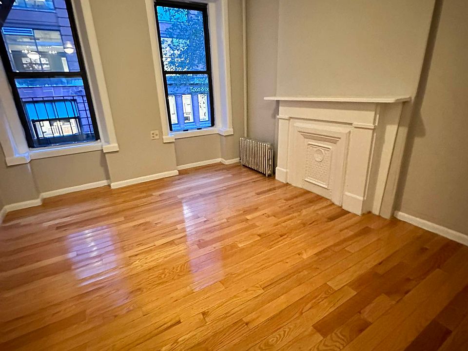 1st image of 237 W 18th St #3