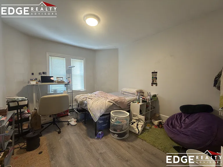 39 Union St #3 — Photo 7