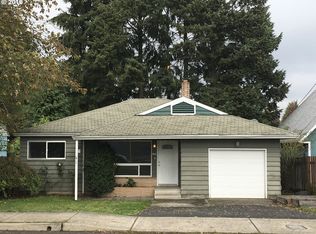 468 W Arlington St, Gladstone, OR 97027