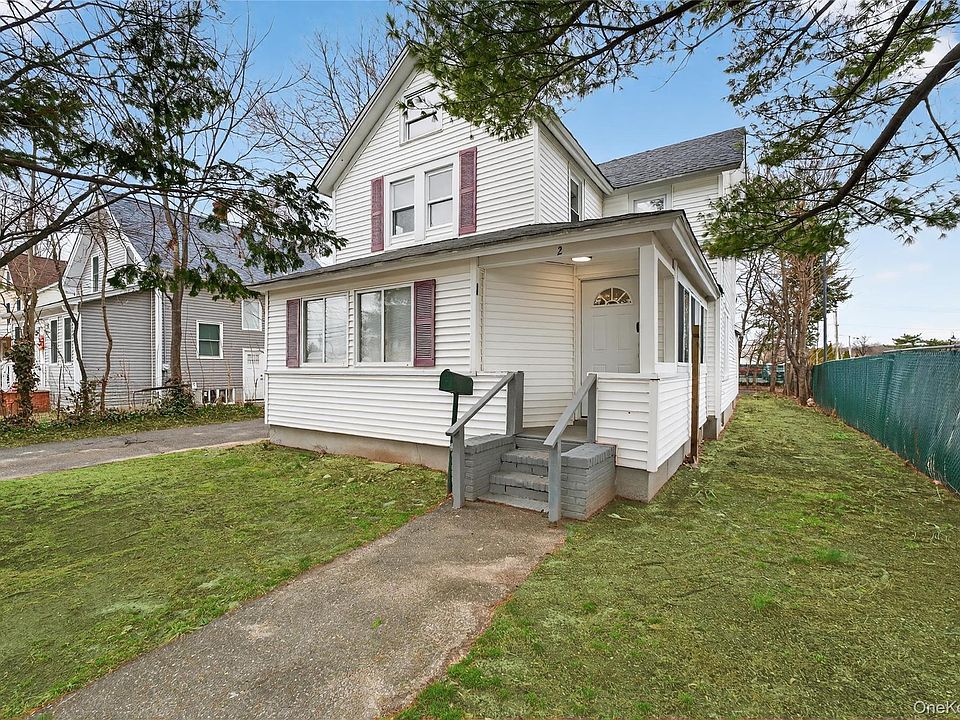 1st image of 21 Maple Avenue