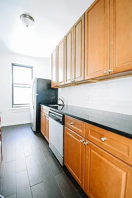 Rented by C2R Management LLC | media 8