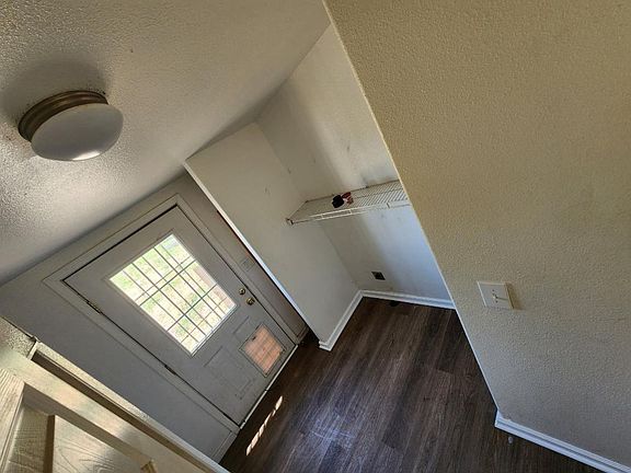 5th image of 11584 Dairy Rd