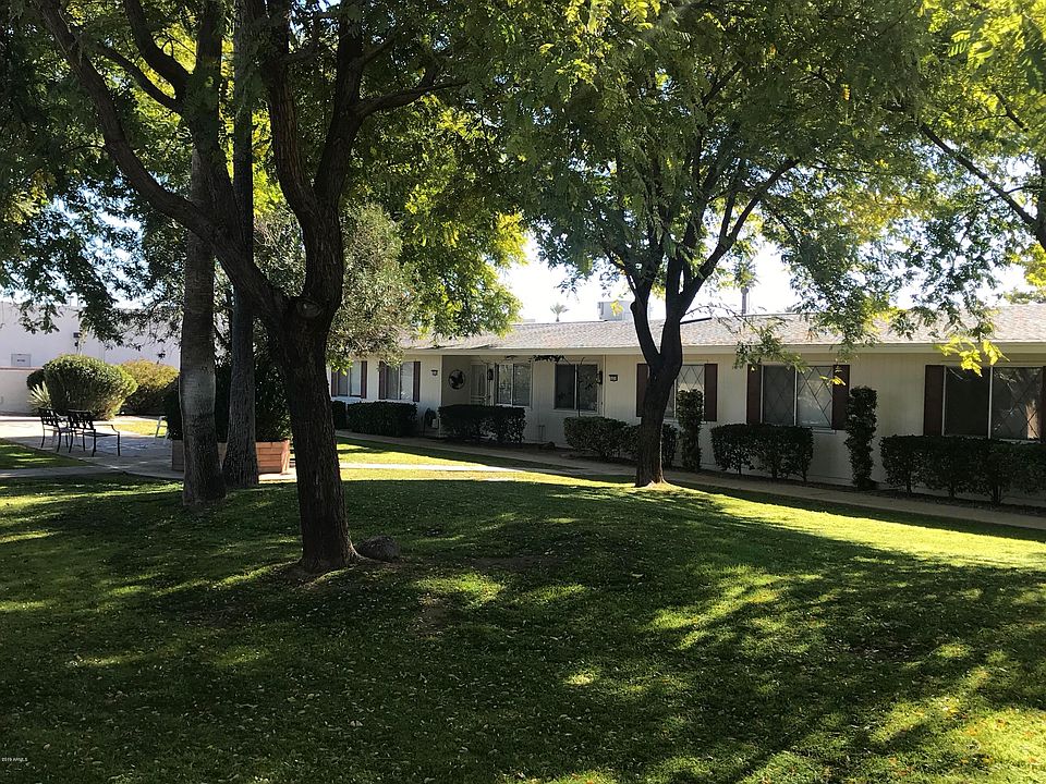 1st image of 10259 N 108th Ave