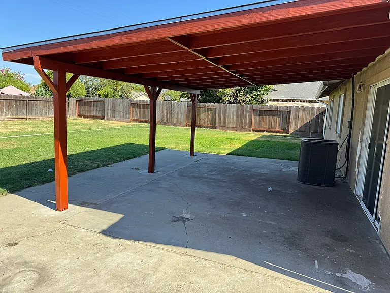 759 Olds Ave — Photo 4