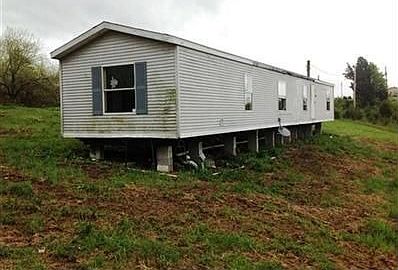 2nd image of 9206 Chicken Hollow Rd