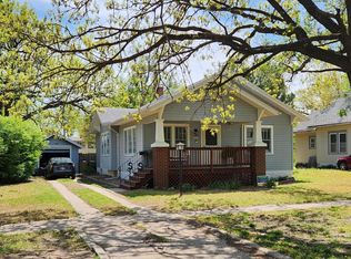 711 E 5th St, Newton, KS 67114