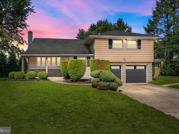 1101 Millstream Dr, Cherry Hill, NJ 08002