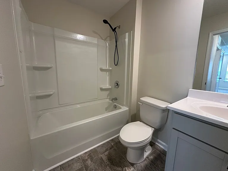 1105 Beacon Rd — Photo 27