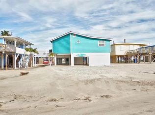 226 Thunder Rd, Surfside Beach, TX 77541