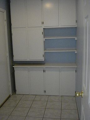 3rd image of 1660 Truckee Dr