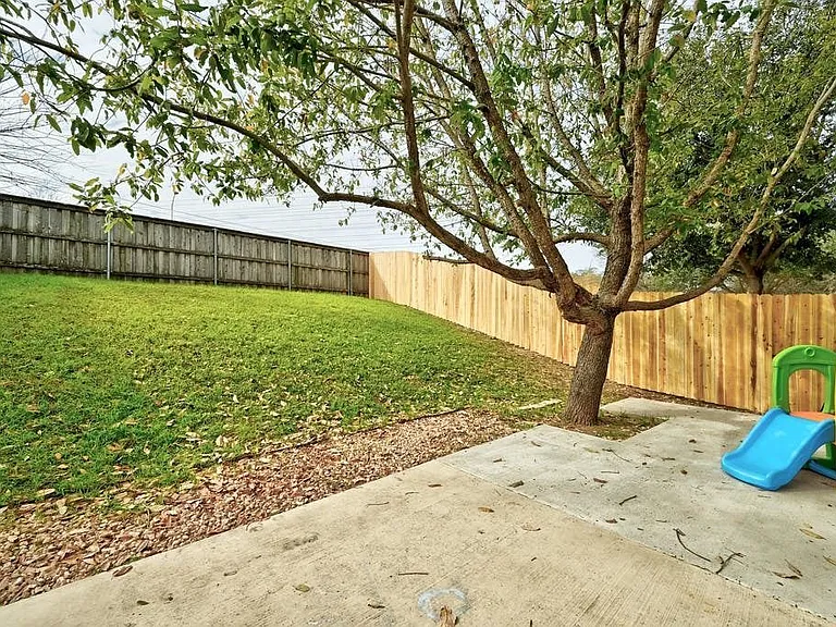1201 Salem Park Ct — Photo 26