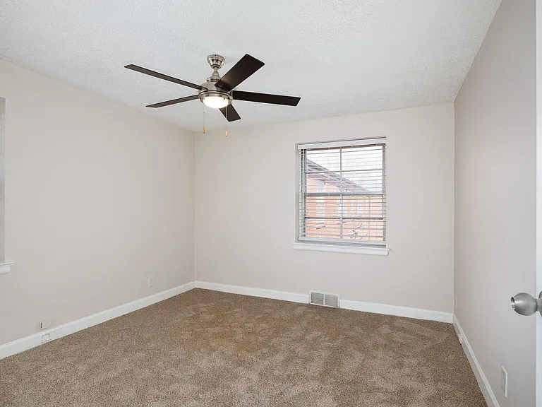 Brickline Apartments — Photo 35