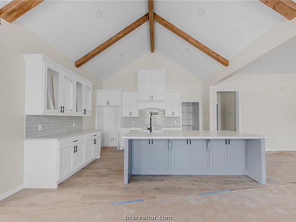 2nd image of 3058 Teller Dr